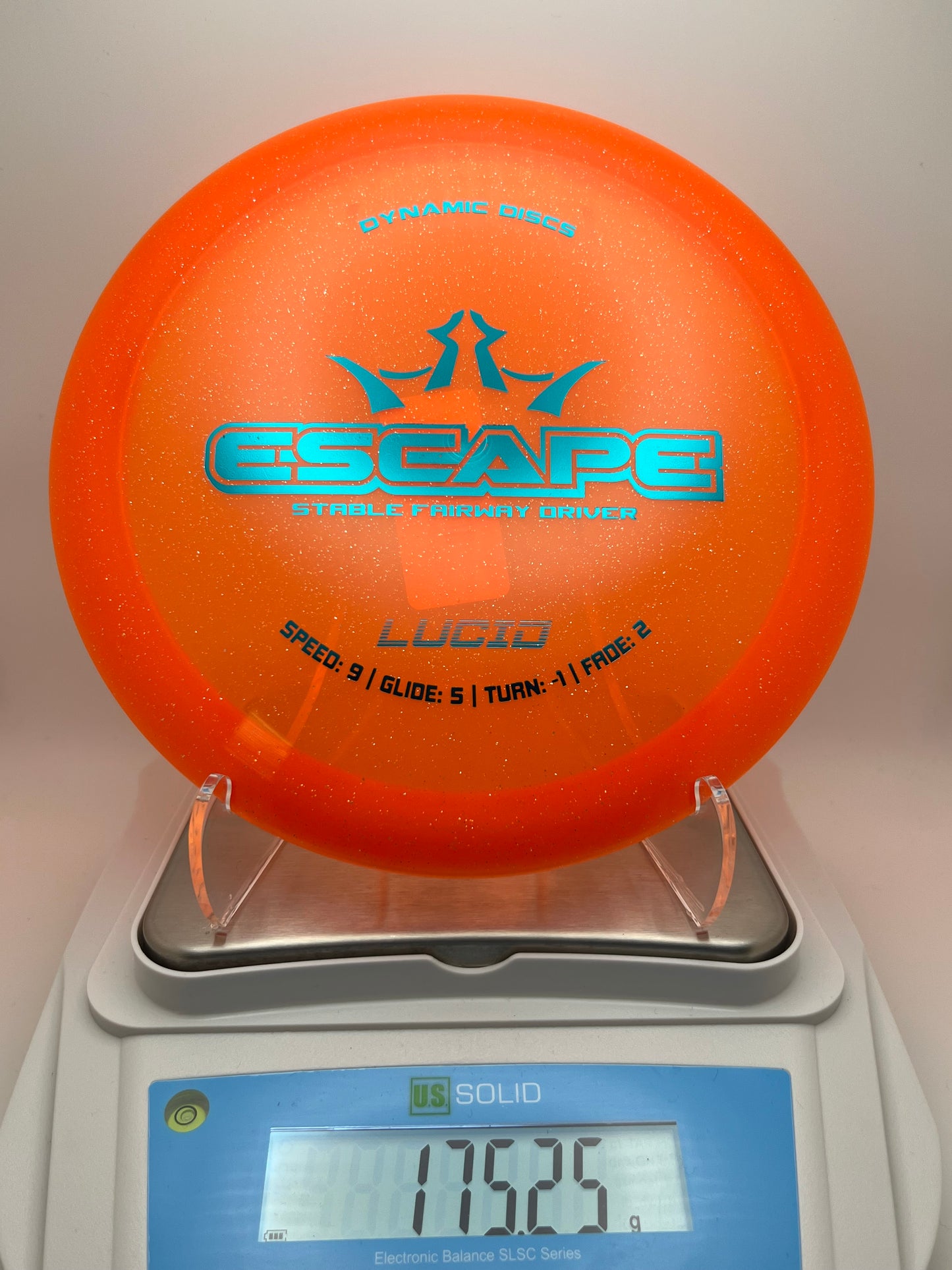 Dynamic Discs Escape